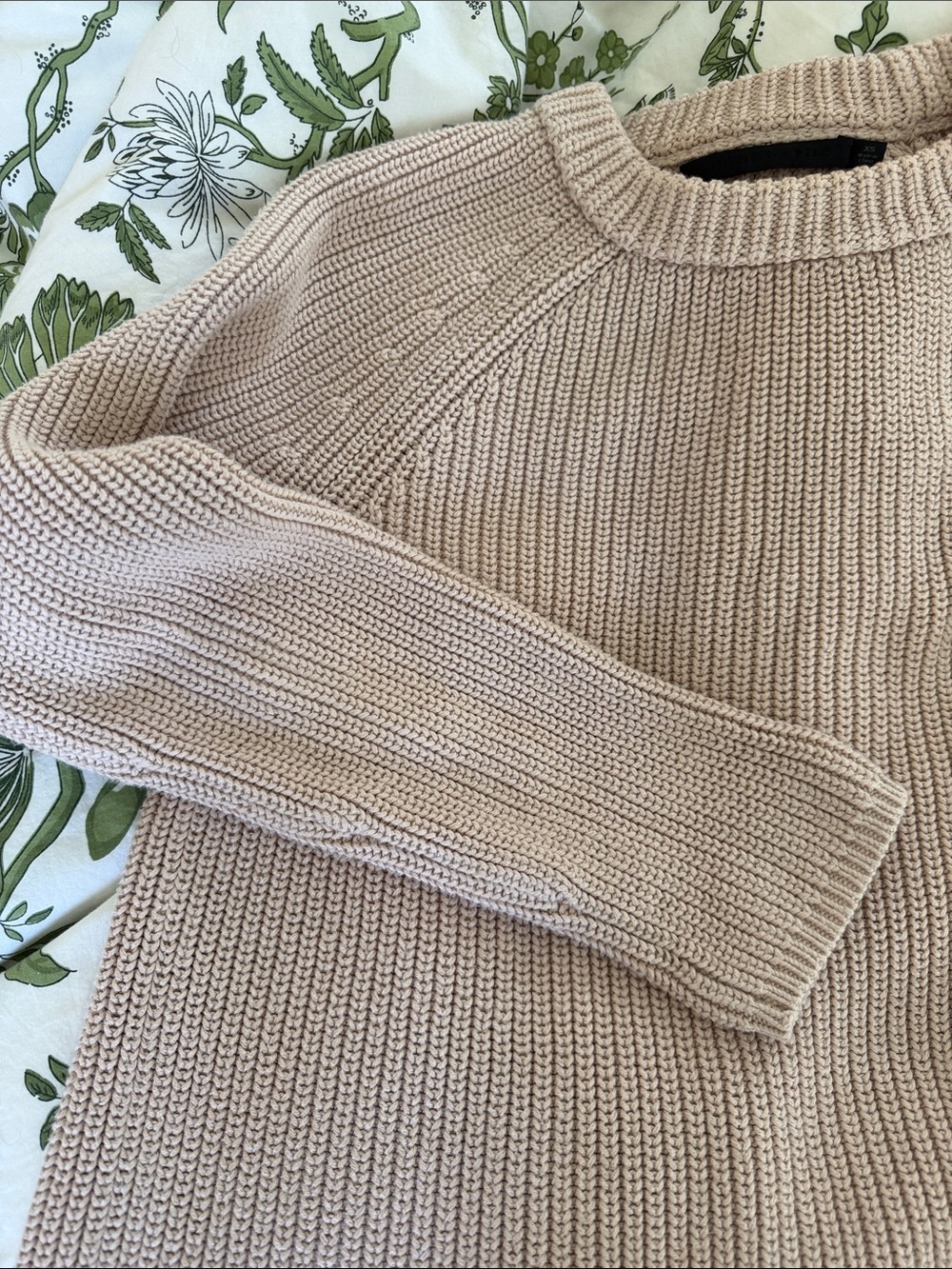 Jenni Kayne Classic Crewneck fisherman Knit Sweater in Light Beige - Picture 2 of 4